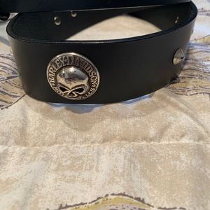 Leather belt